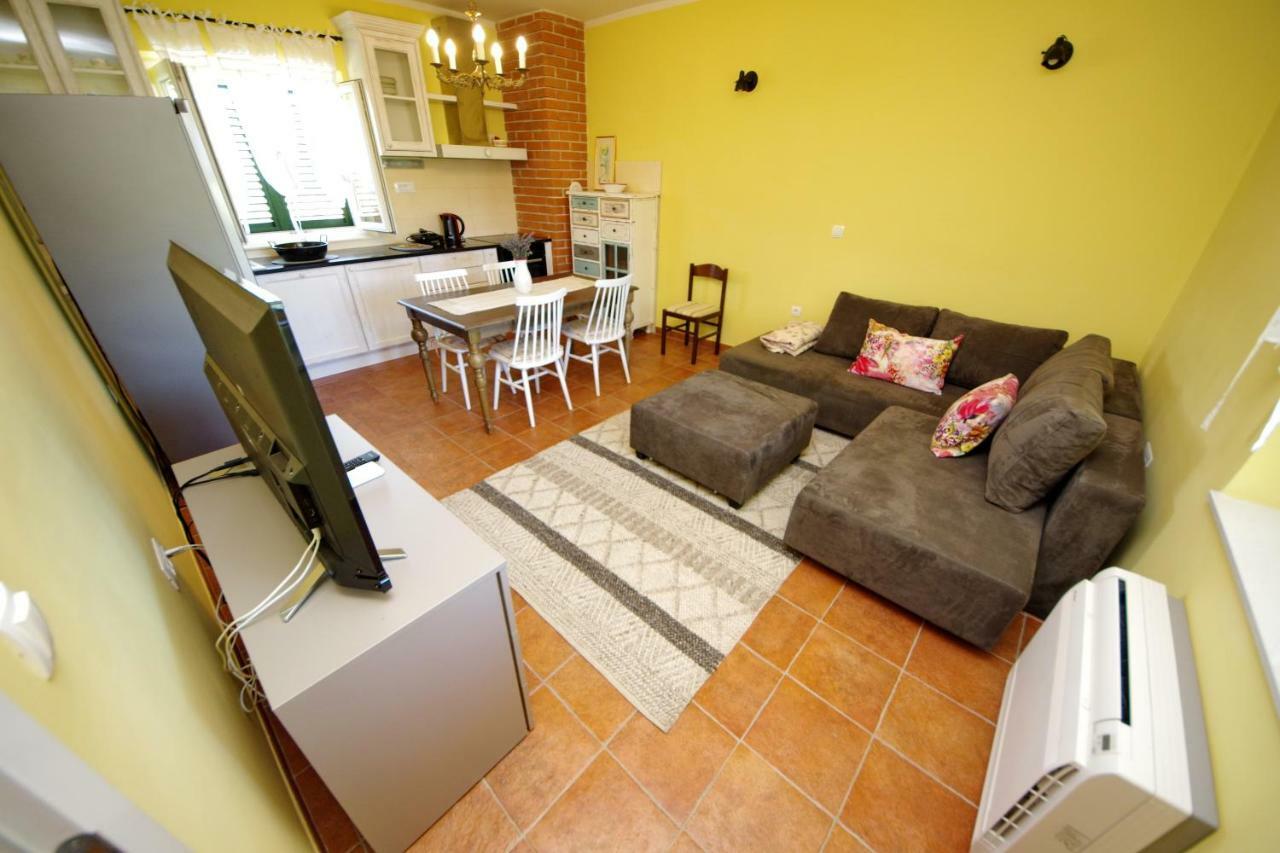 Apartman Marija Поседарье Екстериор снимка